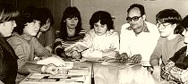Arbeitsgemeinschaft Literatur 10. Klasse in den 70er Jahren. Die wchentlichen 2 Stunden AG-Arbeit waren Teil des Unterrichtes.
